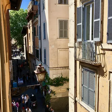 Lungaretta Róma